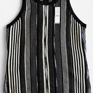 WHITEHOUSEBLACKMARKET Women L Sleeveless Top Zebra Pattern